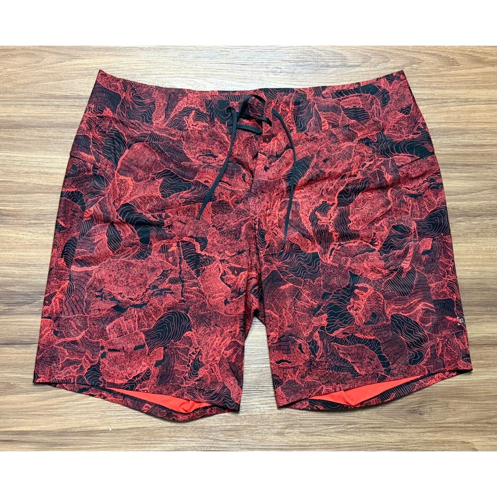 Lululemon Mens Current State 9" Board Shorts Red Black Topo Print Swim Sz 38